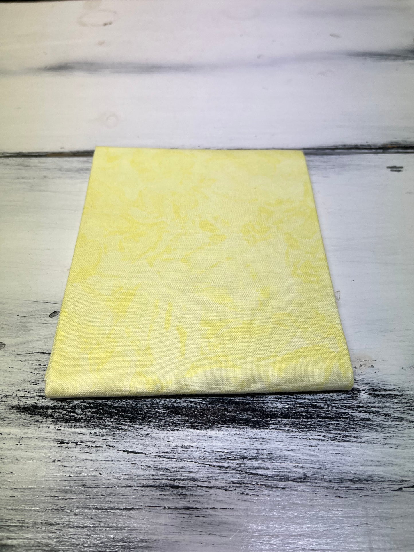 Baumwolle Michael Miller "Krystal" hellgelb Zuschnitt 55 x 45 cm