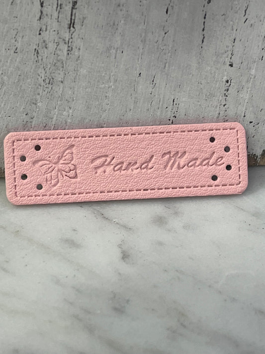 Aufnäher Label "Hand Made" Schmetterling aus Kunstleder rosa 31873