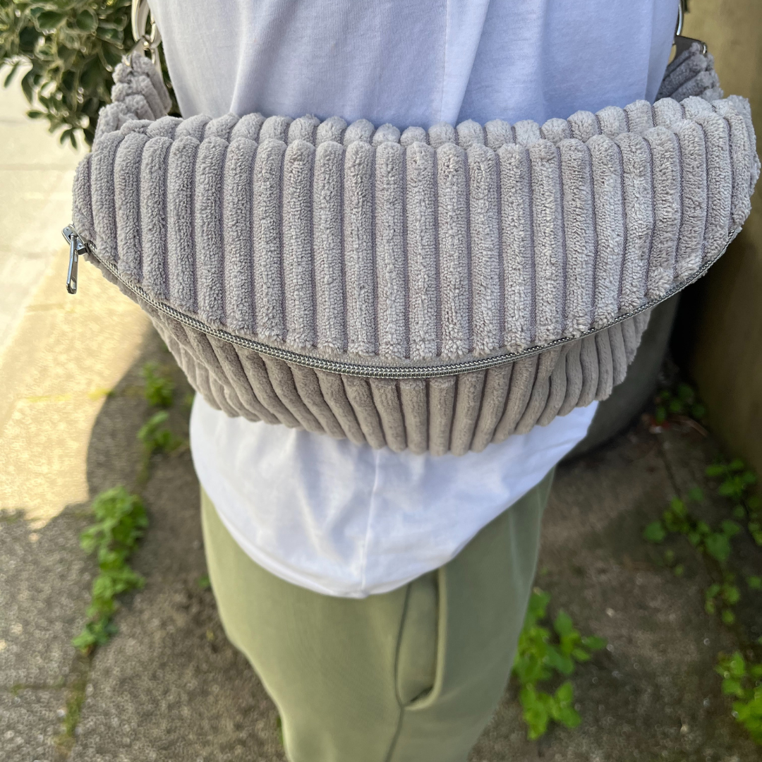 Bauchtasche Crossbody Tasche aus Cord Cordstoff Wanja kuschelig weich Sling101