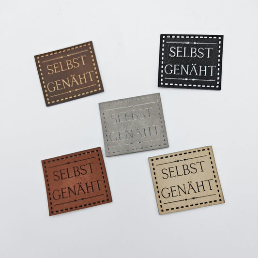 Tate Emmas Nähladen Kunstlederlabel „SELBST GENÄHT“